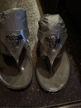 Versace Black Medusa Thong Sandals sz38